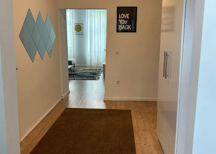 Favoriten Apartment *