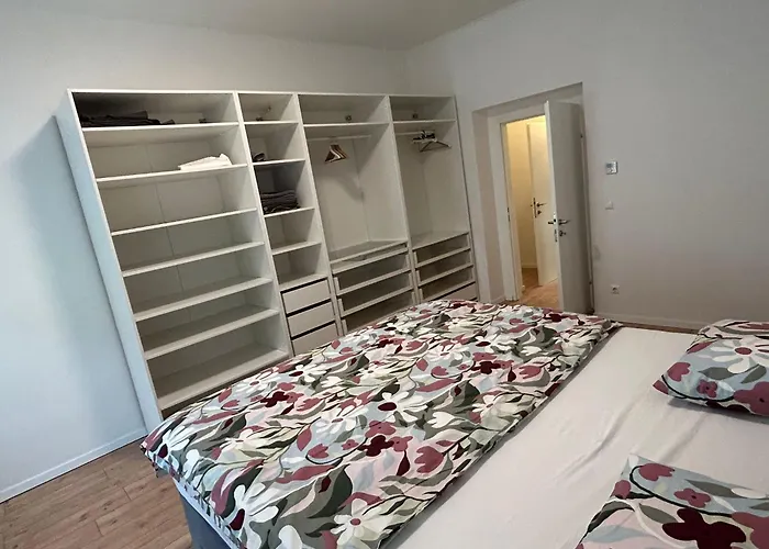 Apartment Favoriten *